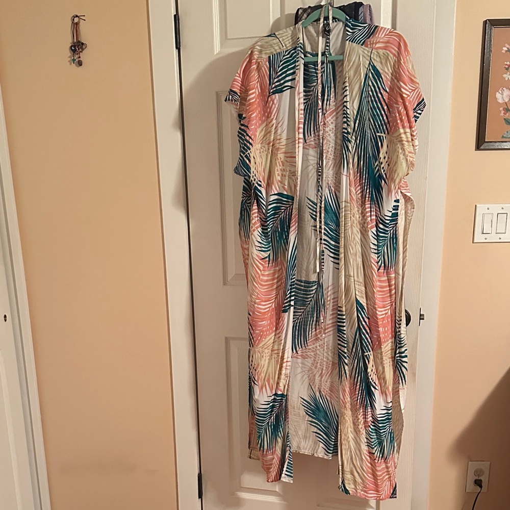 Tropical Leaf Print Kimono